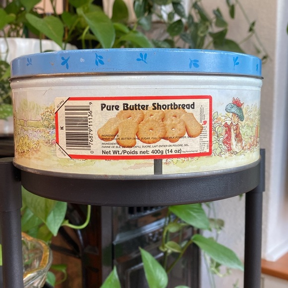 Vintage Peter Rabbit By Beatrix Potter Tin Box Whimsical Design & Storybook Char - Picture 6 of 10